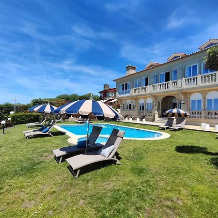 Con Vista A Islas Cies Lodge *